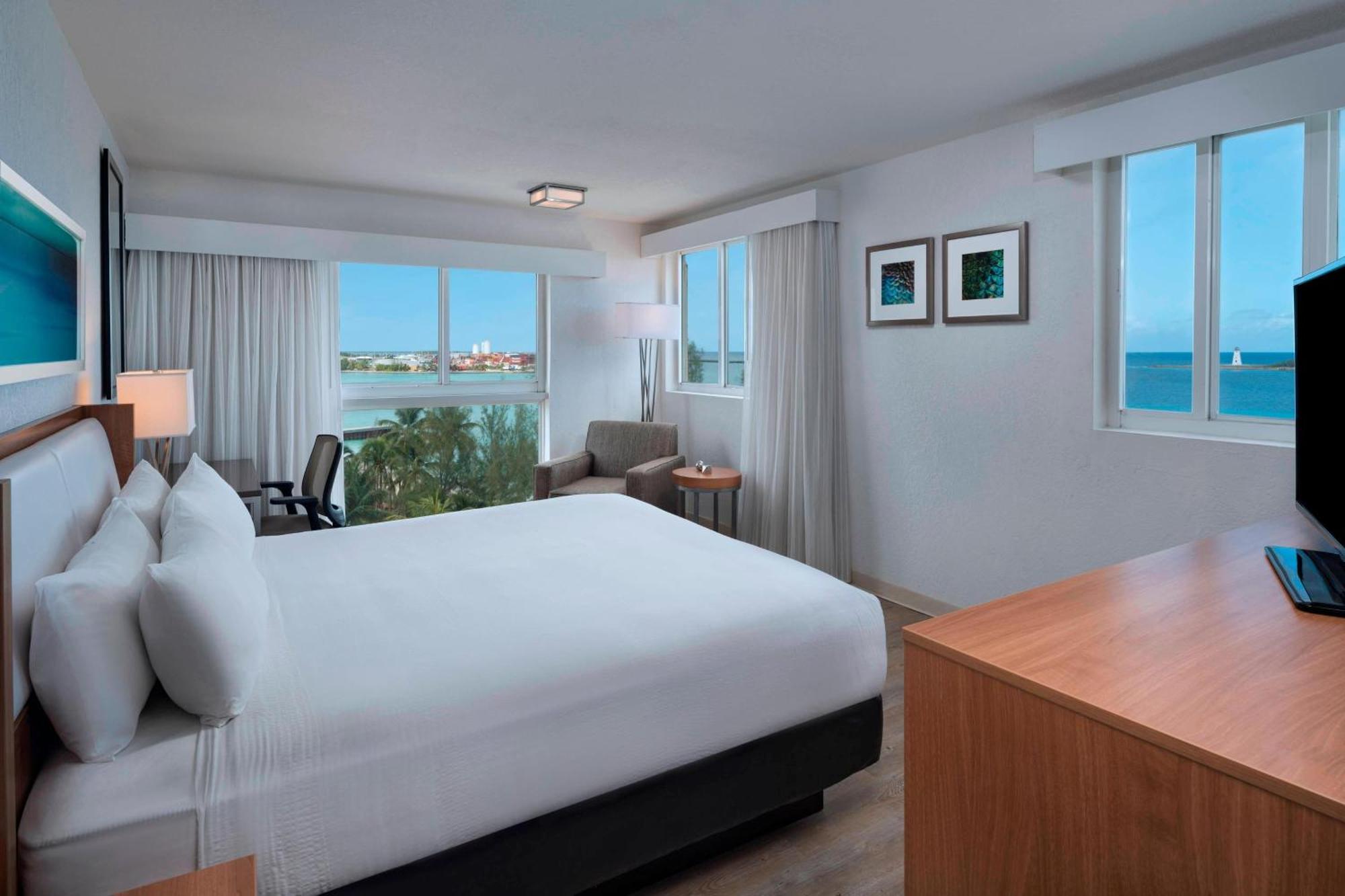 Courtyard By Marriott Nassau Downtown/Junkanoo Beach Kültér fotó
